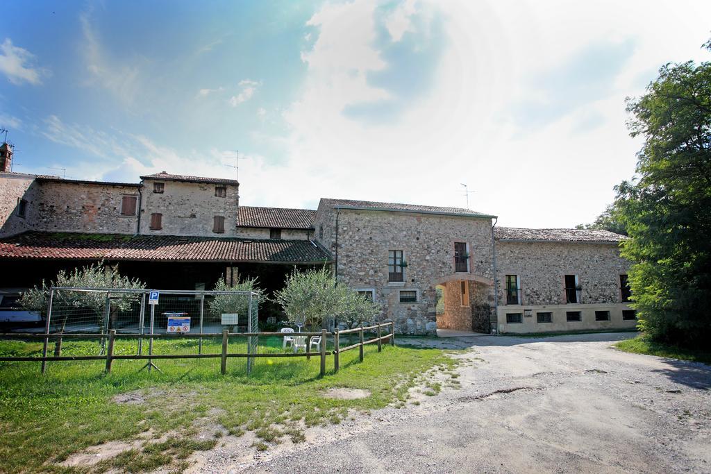 Villa Agriturismo Licensì Del Bresà à Monzambano Chambre photo