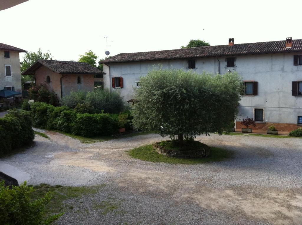 Villa Agriturismo Licensì Del Bresà à Monzambano Chambre photo
