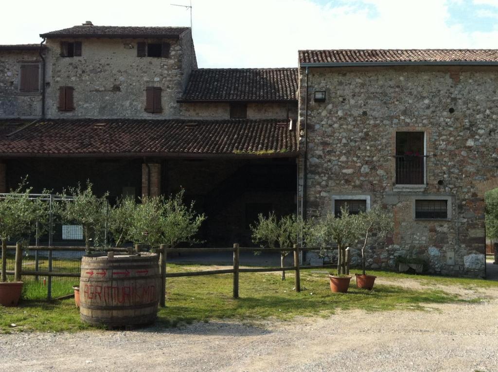 Villa Agriturismo Licensì Del Bresà à Monzambano Chambre photo